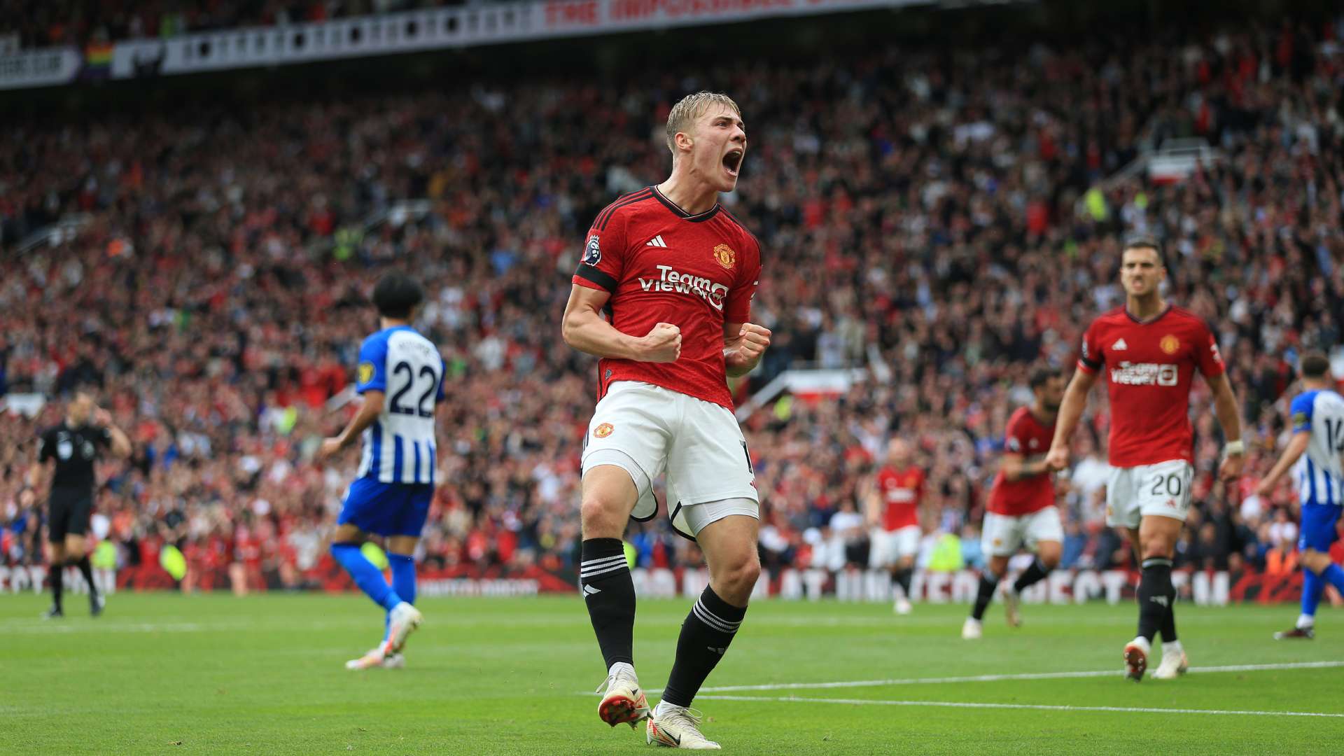 夺冠背后的 夺冠背后的